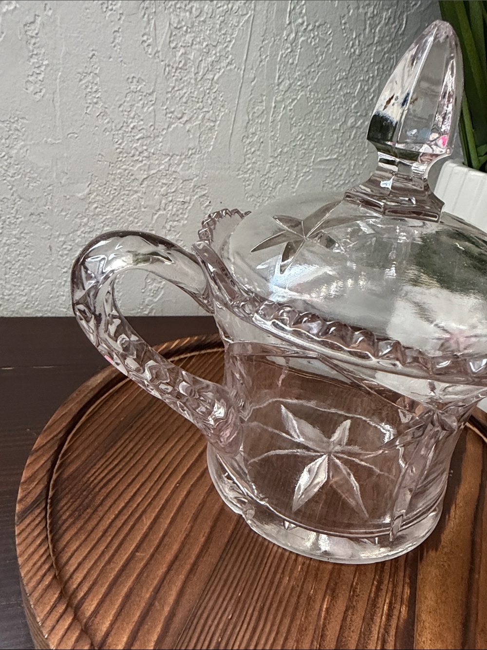 Anchor Hocking Early American Prescut Glass Covered Sugar Bowl EAPC - Picture 5 of 9